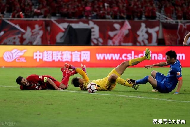 因与主帅发生争吵 国米门将奥纳纳离开喀麦隆队